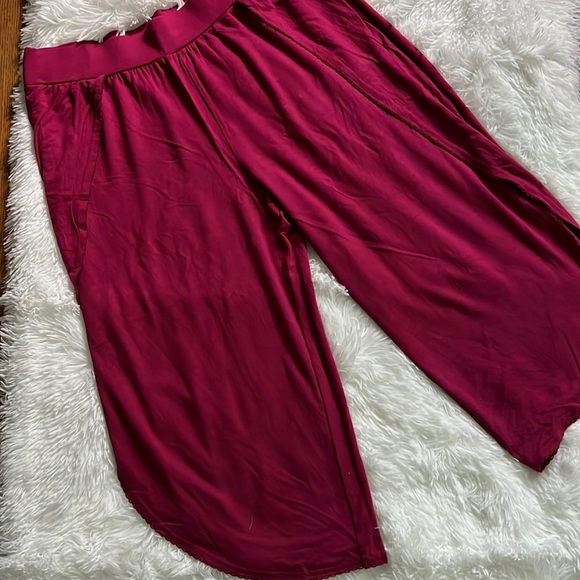 Matilda Jane Pants - MATILDA JANE Blissfully Beachy Lacy Detail Tulip Pants, Size Large, EUC.